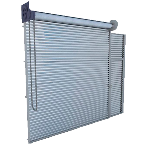 Cortina con mecanismo de rollo destapado + puerta pase